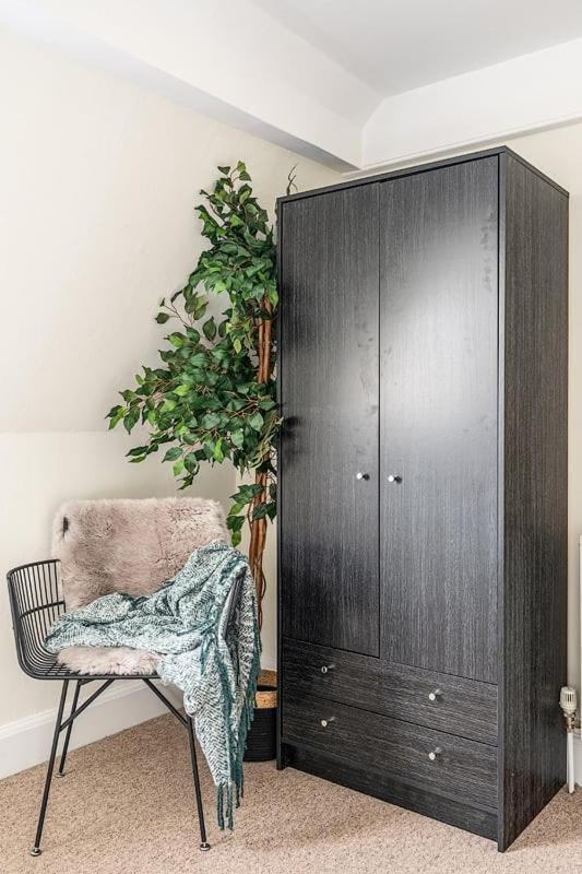 Beautiful Character 3 Bed City Centre Apartment باث المظهر الخارجي الصورة